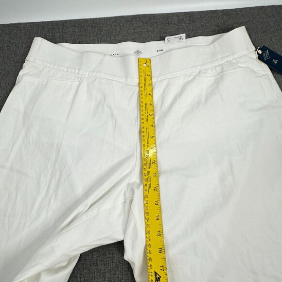 NEW St Johns Bay Secretly Slender Pullover Capri White Plus 24W Cotton Blend - Picture 4 of 13